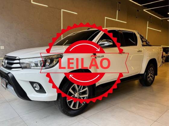 TOYOTA HILUX 2.8 SRX 4X4 CD 16V DIESEL 4P AUTOMÁTICO